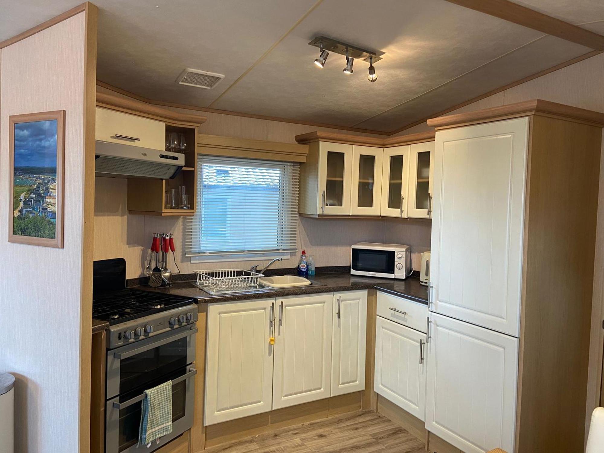 Mudeford Beach Lodge Exterior photo